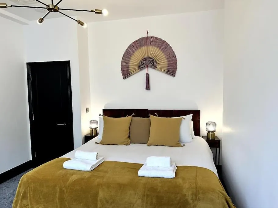 Luxury Central Brighton 2 Bed Near Beach, Royal Pavilion, Theatre Apartment